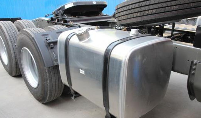 耐腐蝕防生銹，明泰鋁業(yè)精益品質5系油箱料鋁板