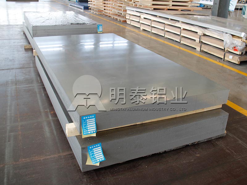 卡車油箱用5052鋁板，減重效果好且清潔耐用